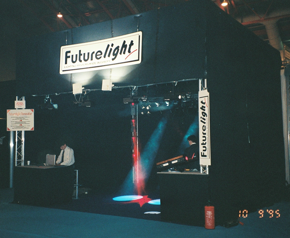 Bâtiment de l’entreprise au coucher du soleil