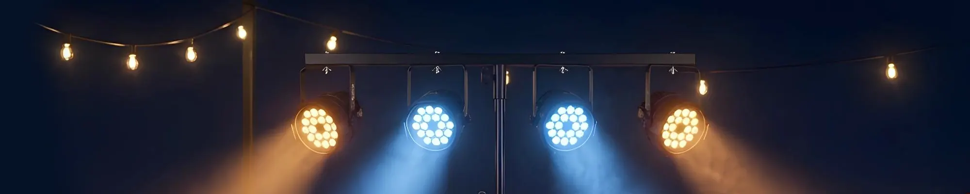 Hände greifen ineinander