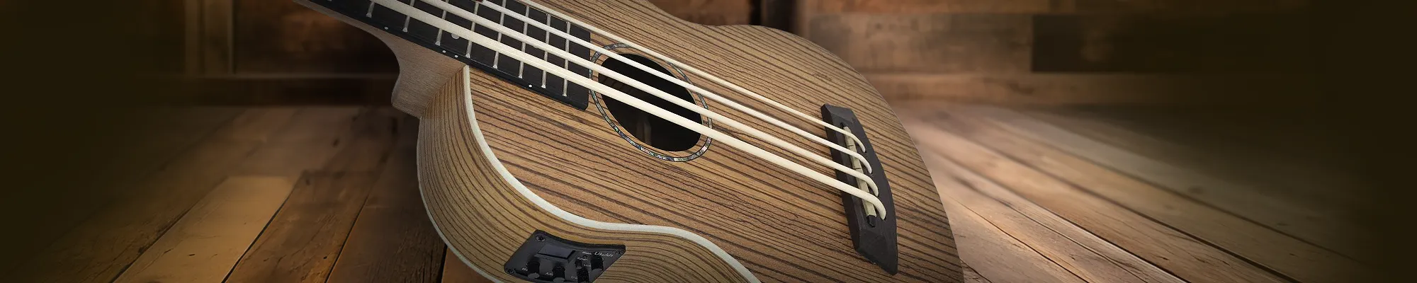 Hände greifen ineinander